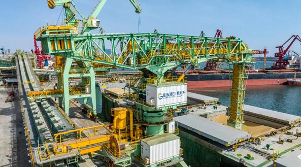 接卸量已超千萬(wàn)噸！山東省港口集團(tuán)為糧食安全保障筑牢港口支撐