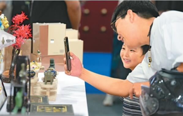 滿足情緒價值 留存城市記憶  特色文創(chuàng)成文旅市場新寵