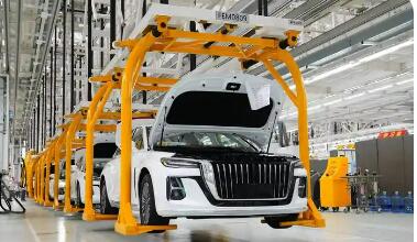 智能網(wǎng)聯(lián)、綠色低碳等領域“多點開花” 我國汽車標準體系建設“加速跑”