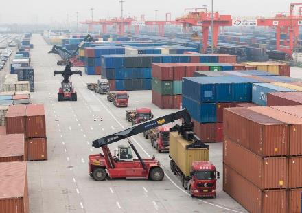 中歐班列“樞紐經濟”展新姿