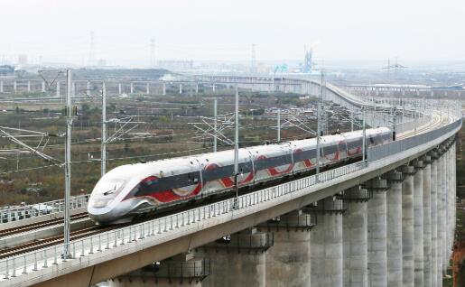 西延高鐵開(kāi)始試運(yùn)行