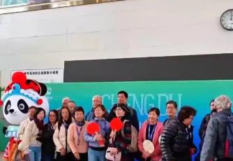 特色專列“出圈”擦亮地方旅游名片 “火車+文旅”打開消費新場景