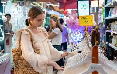 從“中國游”到“中國購”，我國將發(fā)力拓展入境消費