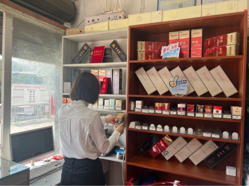 真情幫扶暖人心 愛心反哺報(bào)社會(huì)