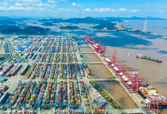 “箱”當硬核！寧波舟山港年集裝箱吞吐量首次突破4000萬箱