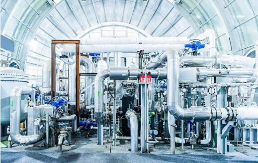 “超碳”動力技術打造中國創(chuàng)新高地 全球首臺機組調(diào)試成功