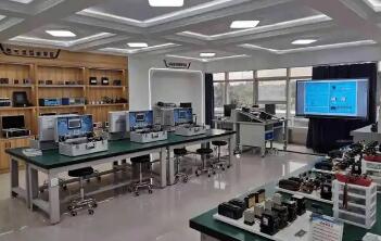 淮河能源集團(tuán)強(qiáng)化科技創(chuàng)新 破解深部煤炭開(kāi)采難題