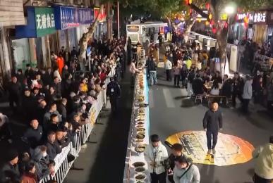 皖南小城美食“出圈”引“流量” 全城“寵客”守護文旅“留量”