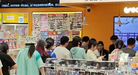 稅收大數(shù)據(jù)顯示：新場(chǎng)景新模式帶動(dòng)服務(wù)消費(fèi)快速增長(zhǎng)