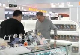 “空箱而來 滿載而歸”：“中國購”火爆出圈 帶動入境消費潛力持續(xù)釋放