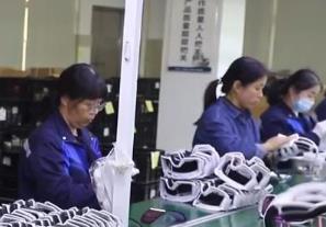 冰雪運(yùn)動(dòng)熱潮涌動(dòng) 冰雪產(chǎn)業(yè)訂單迎來(lái)爆發(fā)式增長(zhǎng)