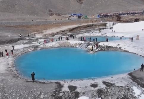 生態(tài)賦能“冷資源”變身“熱產業(yè)” 多彩活動點燃冬季消費熱潮