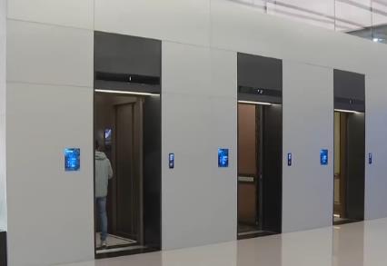 制造企業(yè)“以智應(yīng)變”更新賽道 老舊電梯“煥新”讓居民幸福感“一鍵直達(dá)”