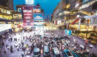 多舉措推進(jìn)首發(fā)經(jīng)濟(jì) 各地不斷激發(fā)消費(fèi)活力