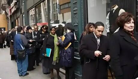 11月失業(yè)率升至四年來新高 美國(guó)就業(yè)市場(chǎng)寒氣襲人