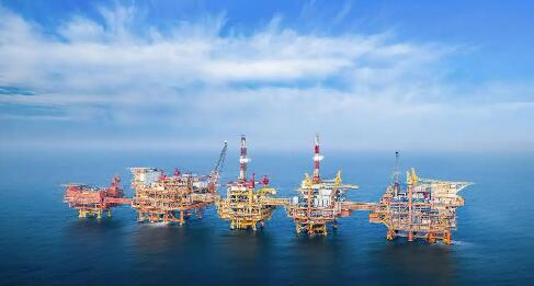 我國海上最大油田年產油氣突破4000萬噸