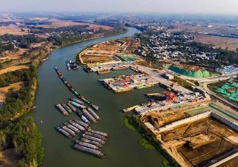 河南內河航運邁入“百萬標箱”時代 周口港中心作業(yè)區(qū)開港