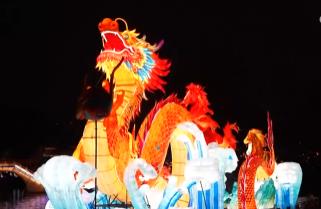 從冰天雪地到“茶綠櫻粉”、從非遺燈彩到村落團(tuán)圓味 冬季文旅市場(chǎng)火熱升溫