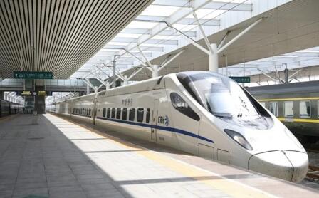 包銀高鐵開通 內(nèi)蒙古7城邁入高鐵時(shí)代