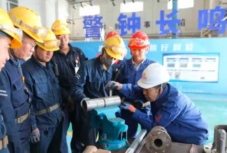 從“工”到“匠”的跨越：內(nèi)蒙古產(chǎn)業(yè)工人隊伍建設(shè)改革賦能高質(zhì)量發(fā)展