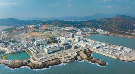 中廣核兩臺(tái)“華龍一號(hào)”核電機(jī)組開始裝料