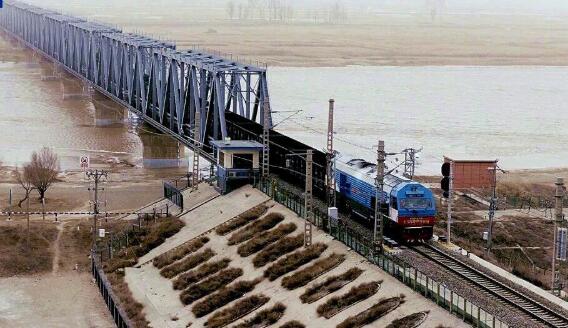 世界首次3.5萬噸群組列車試驗(yàn)成功 新列車帶來哪些能力提升？