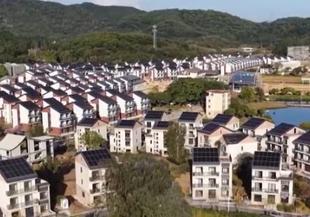 遷新居、住“好房子” 綠色低碳建房打造未來鄉(xiāng)村模范樣本