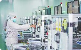 江西電子信息制造業(yè)加“數(shù)”前行