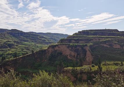 山西發(fā)現(xiàn)我國目前最大的鋁土礦床