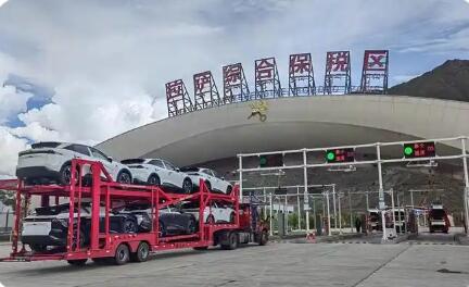 西藏持續(xù)推進(jìn)園區(qū)經(jīng)濟(jì)高質(zhì)量發(fā)展