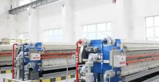 國(guó)內(nèi)首條羰基尾料規(guī)?；幚砩a(chǎn)線投產(chǎn)