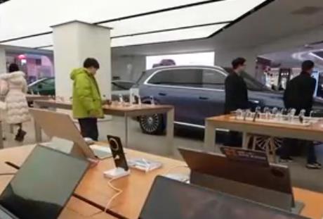 “以舊換新”政策、多種補貼等舉措全力激發(fā)消費新活力 節(jié)前市場“紅紅火火”