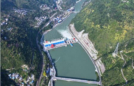 國(guó)家能源集團(tuán)大渡河公司在運(yùn)裝機(jī)規(guī)模突破2000萬(wàn)千瓦