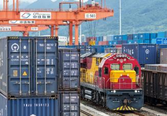 中歐班列（成渝）年度開(kāi)行量超5000列 領(lǐng)跑全國(guó)