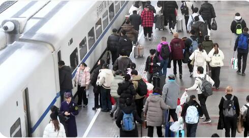 八部門印發(fā)安全生產(chǎn)和服務(wù)保障總體方案 全力確保春運工作有力有序