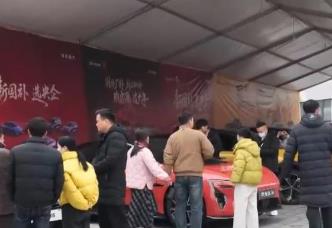 年味漸濃消費熱 補貼+跨界+保供點燃節(jié)前消費熱潮