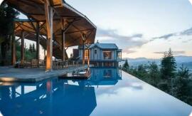 云南明確“兩軸三帶六區(qū)”旅居體系