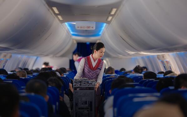 南航集團春運計劃執(zhí)行航班超12.6萬班次