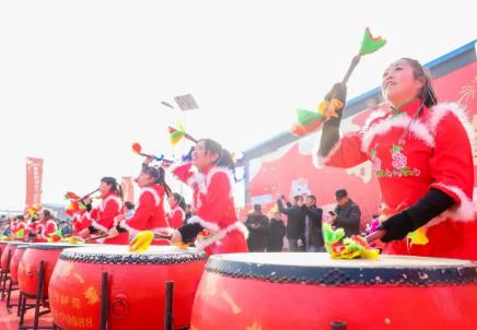 年貨飄香戲韻濃 河南新春年貨節(jié)熱鬧開場