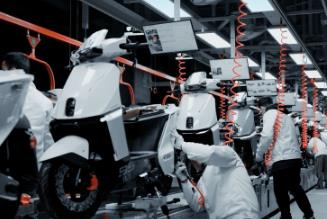 多款新國標(biāo)電動(dòng)自行車集中亮相