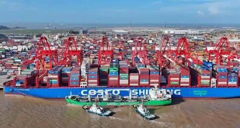 2025年上海港船用保稅燃料油加注量創(chuàng)新高 綠色燃料實(shí)現(xiàn)歷史性突破