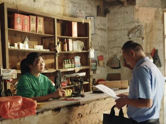 小店鋪撐起鄉(xiāng)村振興“大舞臺(tái)”