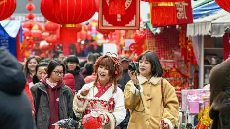 促消費、穩(wěn)投資 “最長春節(jié)假期”激活內(nèi)需潛力