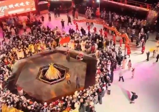 “冰雪游”“鄉(xiāng)村游”“賞花游”、非遺巡游個個都精彩 歡天喜地樂享活力中國年