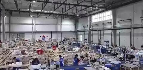 全國(guó)首個(gè)跨境電商出口“前置監(jiān)管倉(cāng)”投用