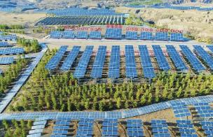 采煤沉陷區(qū)“長出”新能源電站