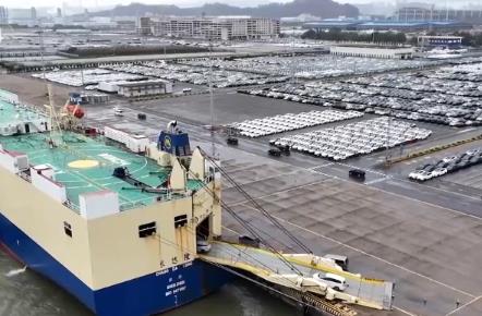 向“新”而行看“質(zhì)”變 打造黃金樞紐助力國(guó)產(chǎn)汽車揚(yáng)帆遠(yuǎn)航、通達(dá)全球