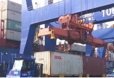 98.37萬(wàn)標(biāo)箱、199%！一季度海南洋浦港外貿(mào)集裝箱吞吐量增速亮眼