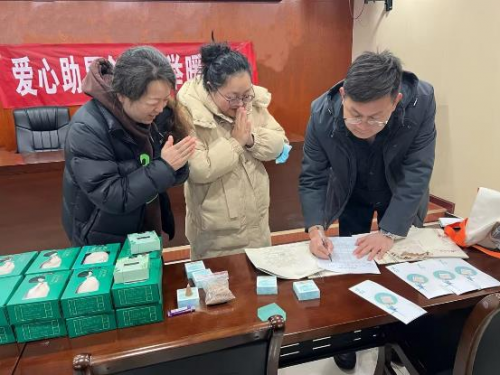 湖北宜昌：“夷煙先鋒”志愿服務(wù)團(tuán)隊(duì)讓愛流動(dòng)