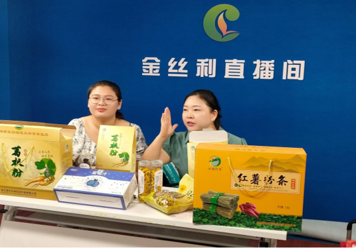 四季不歇 耕耘不輟 把好事、實事辦在群眾心坎上